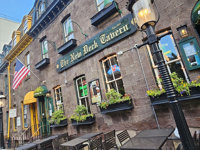 New Deck Tavern